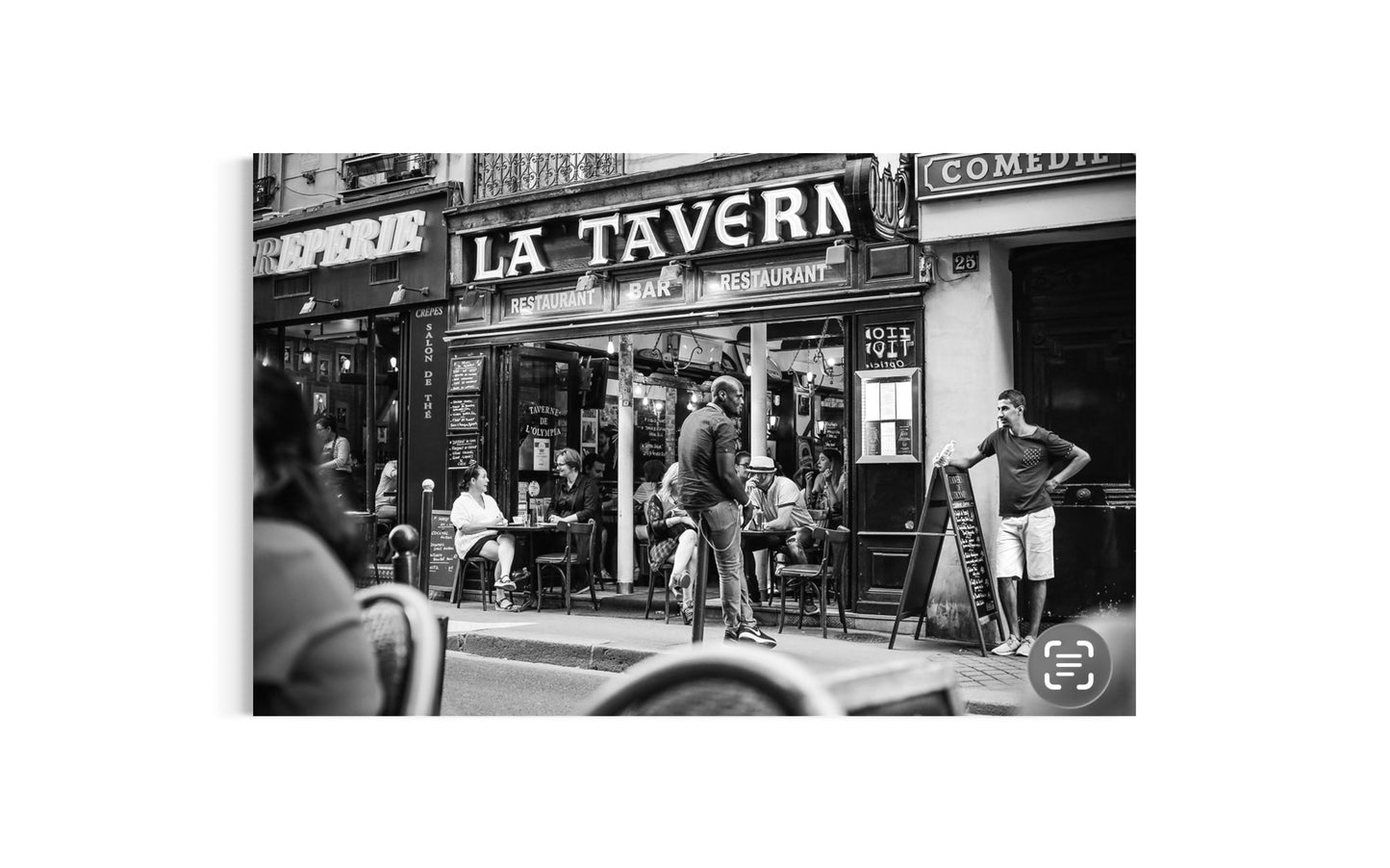 La Taverné - Paris Café